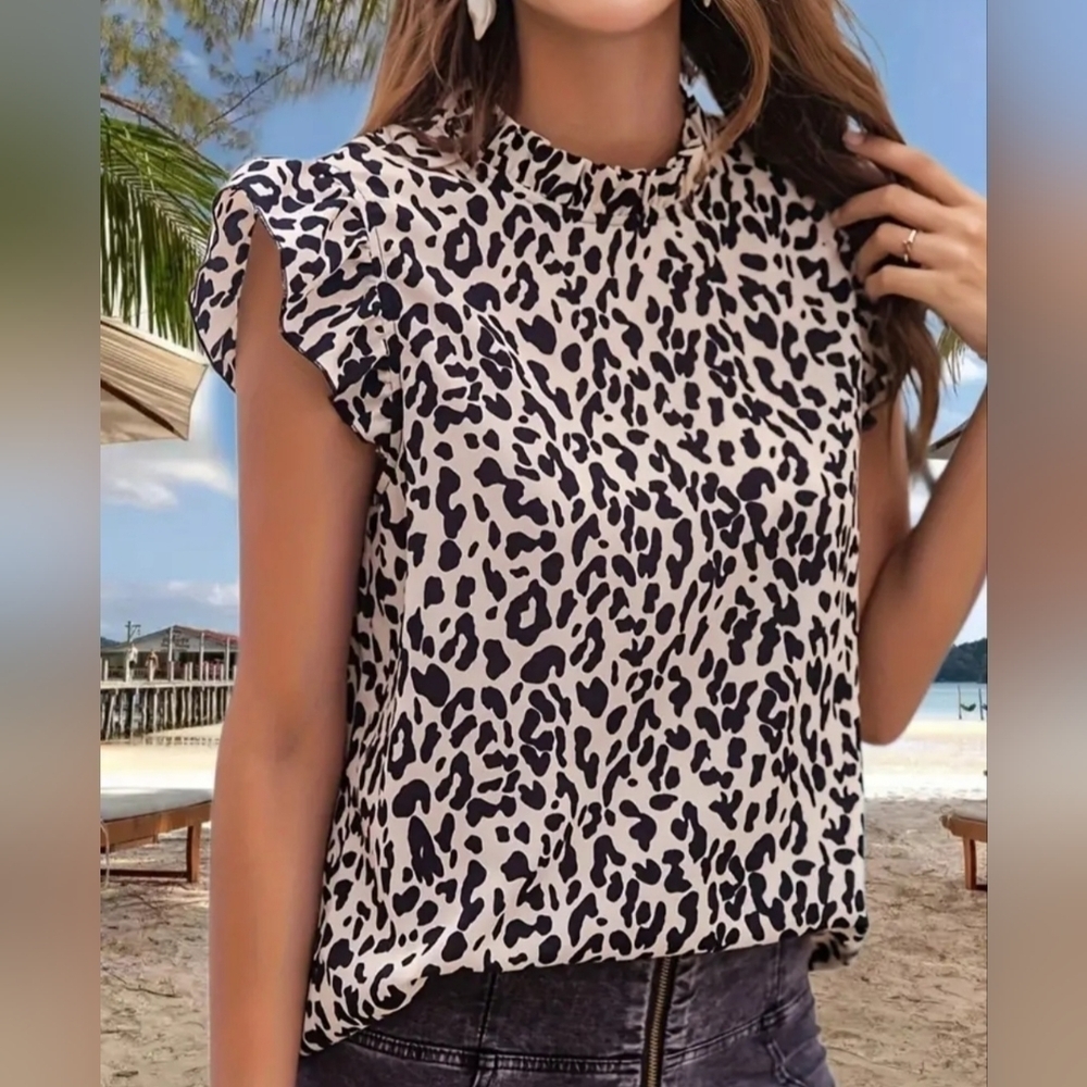 Leopard Print Ruffle Trim Blouse - Picture 4 of 10